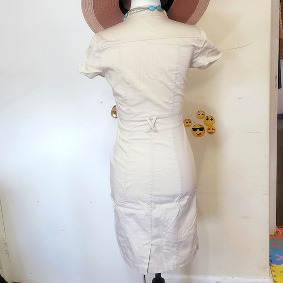 H&M - Picture 8 of 13